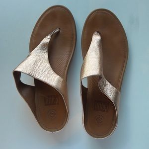 Great condition Copper Fit Flop